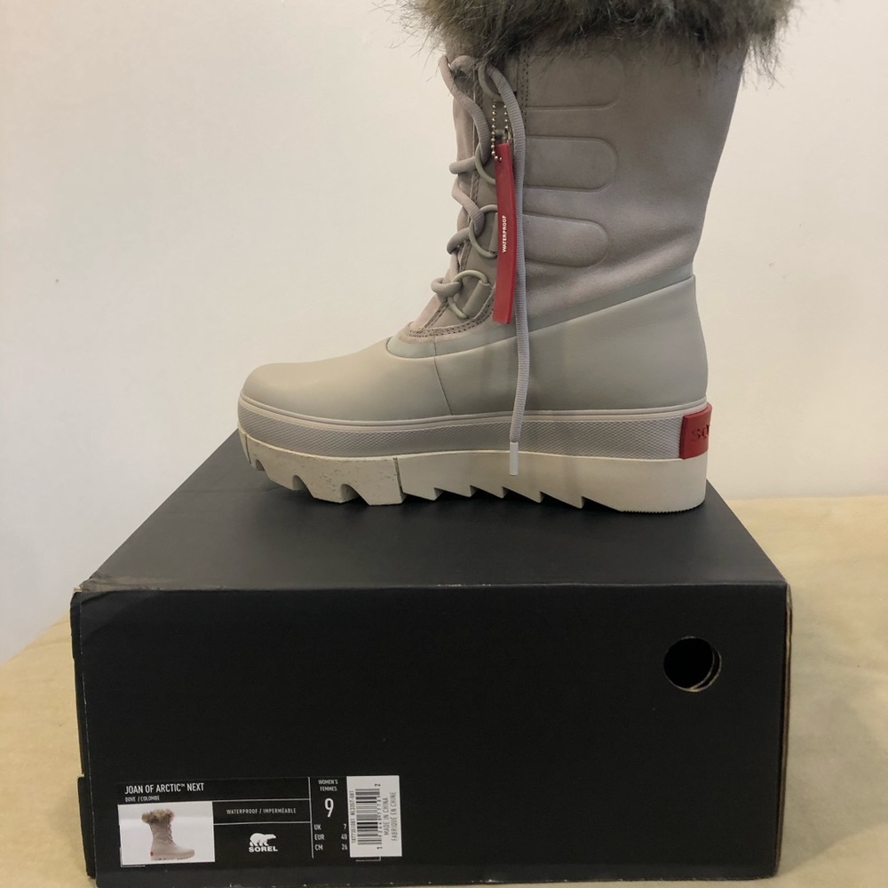 Sorel Joan of Arctic NEXT size 9